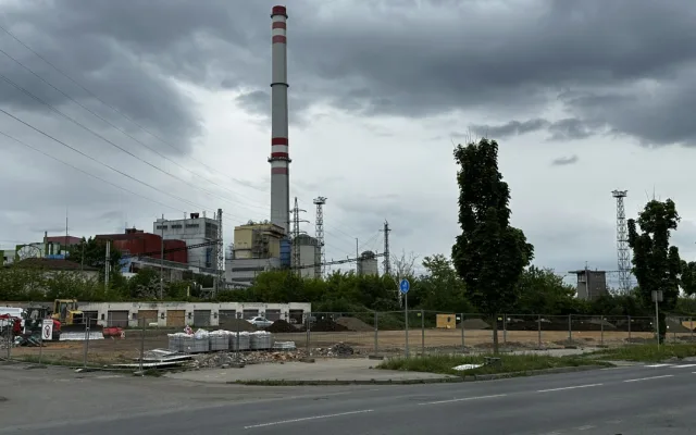 Nechvalně proslulé domy z Jateční jsou navždy pryč. Místem povede východní obchvat