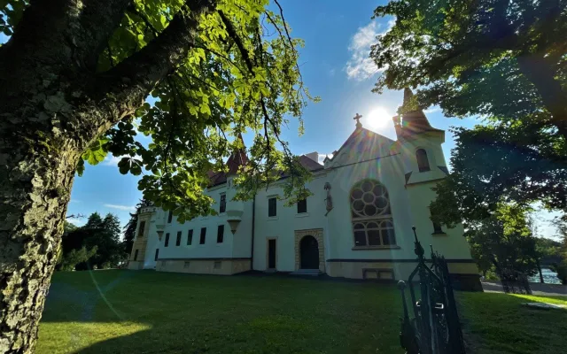 Pohádkový zámek v Žinkovech našel po letech svého kupce a konečně opět ožije
