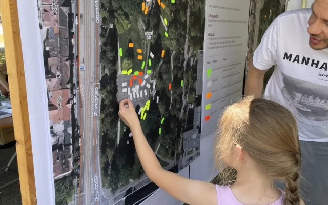 Náměstí Míru projde proměnou, lidé si tam nejvíc přejí vodní prvky a kavárnu