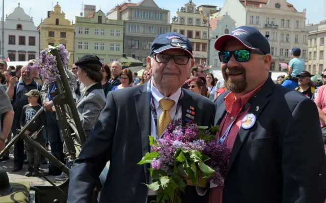 Ve věku 100 let zemřel válečný veterán a osvoboditel Plzně Herman Geist