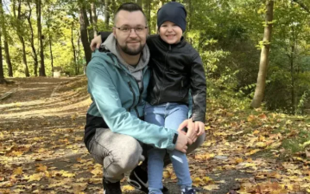 Z ničeho nic mu selhalo srdce. Michal (30) bojuje o život, rodina prosí o pomoc