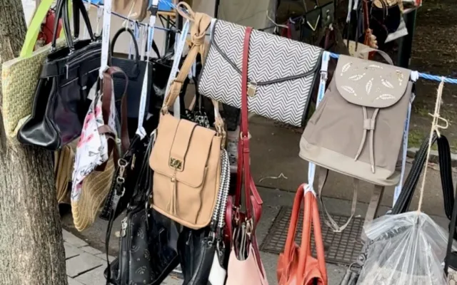 Dobročinný bazar nepotřebných kabelek pomůže lidem s handicapem