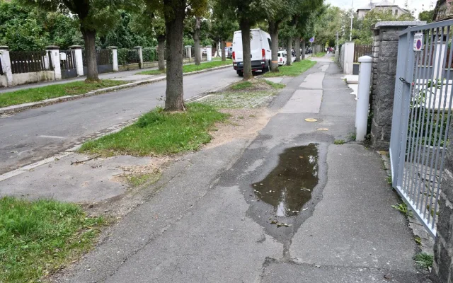 Ulice před opravou