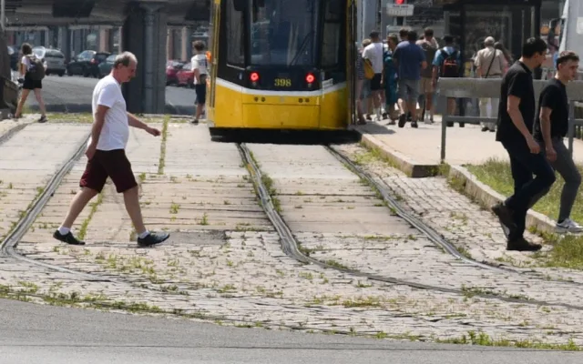 Tramvaje se vrací na koleje U Jána. Plzeň dokončila opravu ve frekventované křižovatce
