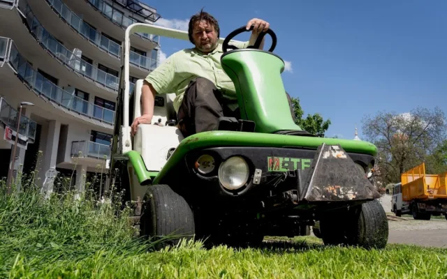 Problémový ječmen jde komplet pryč. Centrální obvod začal třetí letošní seč