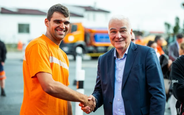 hejtman Kamal Farhan společně s vítězem krajského kola Františkem Řepíkem