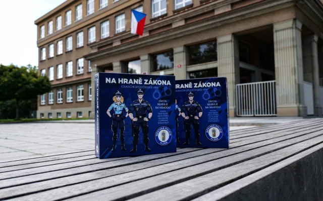 Strážnice vymyslela deskovou hru Na hraně zákona, ráda by ji dostala i do knihoven