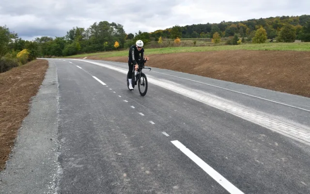 FOTO: Je hotovo. Plzeň dokončila poslední úsek železniční cyklostezky
