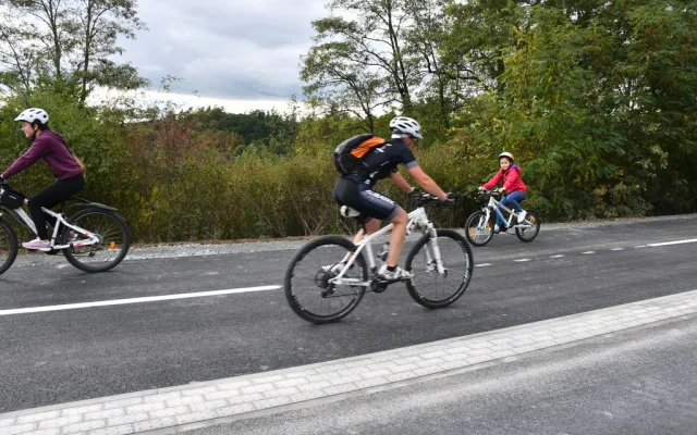 FOTO: Je hotovo. Plzeň dokončila poslední úsek železniční cyklostezky