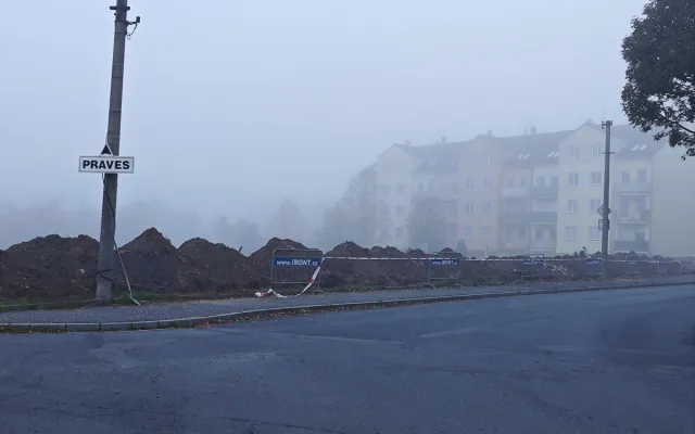 Obyvatelé Domažlic už roky čekají na nový Lidl, zatím mají jen parkoviště