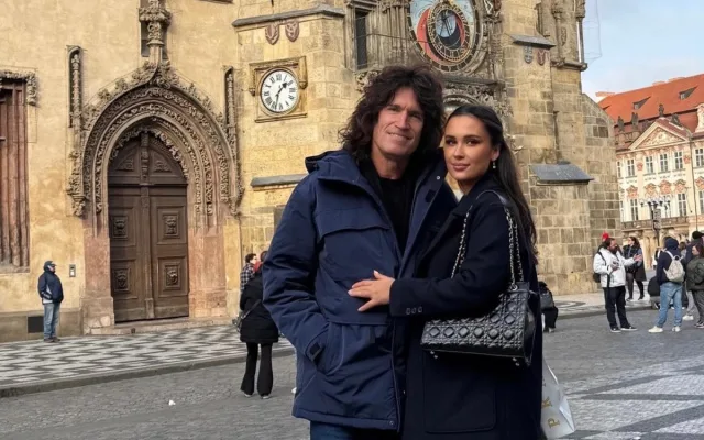 Tommy Thayer s Vivien. Foto: Facebook Tommy Thayer
