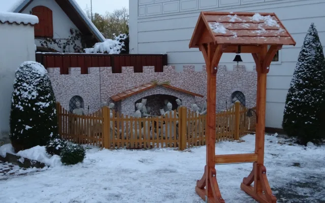 Cementový betlém chodí pravidelně obdivovat desítky lidí, dostal se i do knihy rekordů