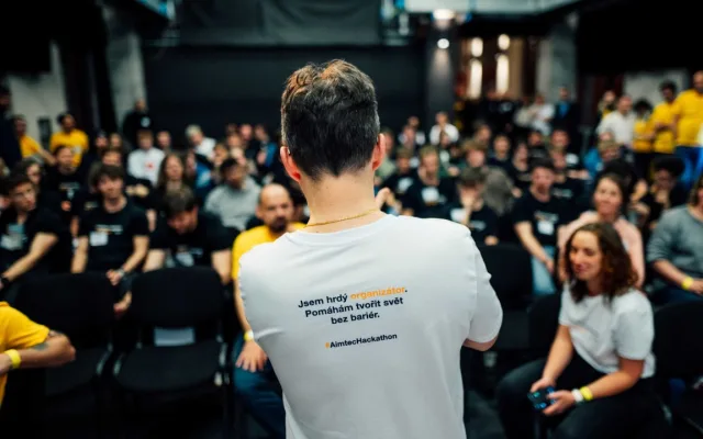 Týmy budou hledat IT pomoc handicapovaným, hackathon nabídne i dětský program