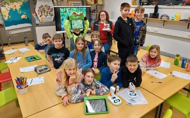 Worskhopy, tábory i semináře pro učitele. Centrum robotiky v Plzni funguje deset let