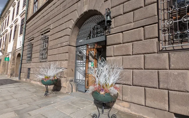 Vlajka nezavlála ani na magistrátu v centru Plzně.