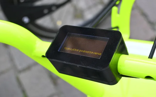 Po metropoli se brzy rozjede 300 sdílených elektrokol, zlodějům by měly odolat.