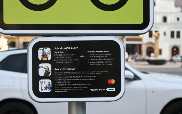 Po metropoli se brzy rozjede 300 sdílených elektrokol, zlodějům by měly odolat.