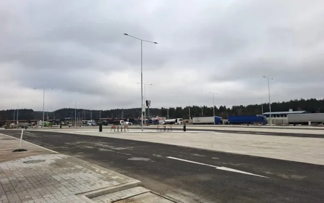 Pravá část dálniční odpočívky prošla modernizací loni