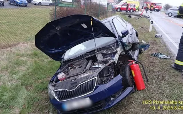 Nehoda v úseku mezi Klatovy a Kdyní,