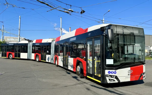 Trolejbusové oslavy ukážou model v měřítku 1:13 i nejdelší vůz v Česku
