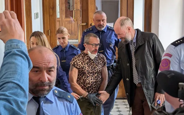 Soud zatím nerozhodl o vydání německé extremistky, Marla přirovnala Bory k Alcatrazu