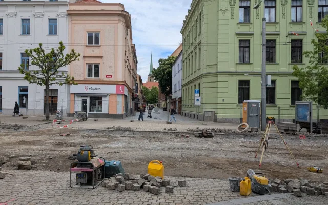 Americká třída je aktuálně rozkopaná