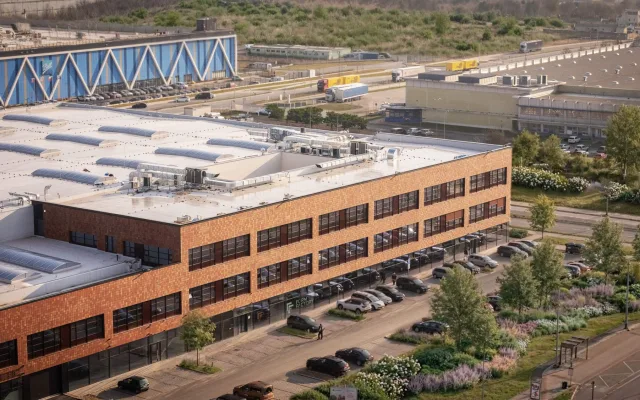 Bývalý vojenský brownfield v Plzni ožívá. Nový CTPark už přivítal první firmy