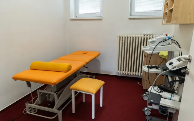 Rehabilitační oddělení Rokycanské nemocnice prošlo modernizací a je větší