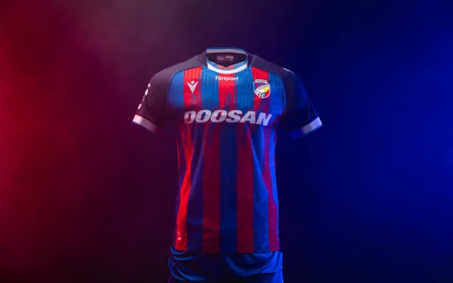 Odkaz na přírodu, průmysl i pivo. FC Viktoria Plzeň představila nové dresy