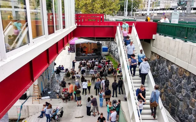 Náplavka bojuje o cenu za architekturu, mezinárodní porota ji poslala do užšího výběru
