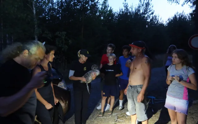 Záchranná akce u mláďěte s háčkem v žaludku