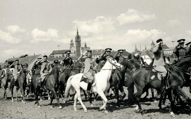 FOTOGALERIE: Vzpomínka na sokola Josefa Beneše