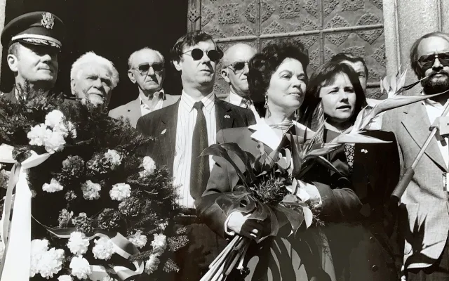 FOTOGALERIE: Americká velvyslankyně Shirley Temple Black při návštěvě Klatov v květnu 1990
