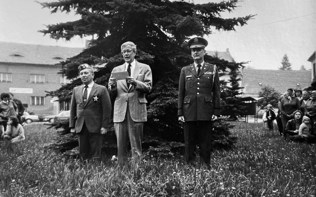 Delegace amerického velvyslanectví v Kolovči