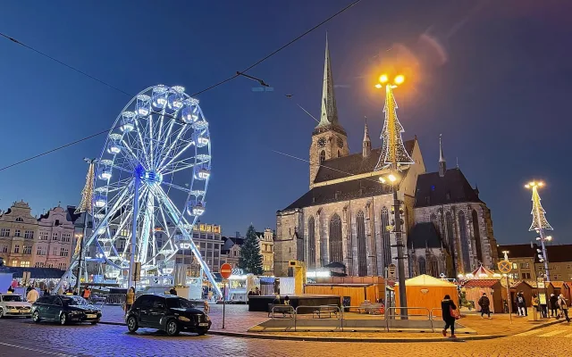 FOTOGALERIE: Vánoční trhy 2021