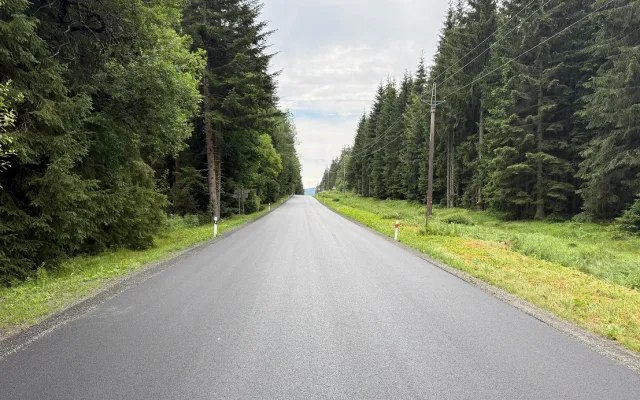 Konec uzavírek, kraj opravil v létě na Klatovsku přes šest kilometrů silnic