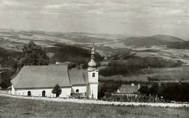 Hřbitov v Dobré Vodě před válkou