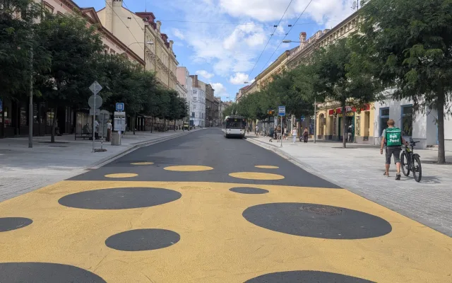 Americká třída dostala puntíky, některé to zaskočilo. Ve vizualizacích totiž nebyly