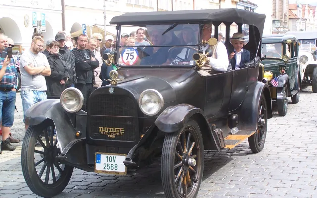 Nejstarším vozem byl tento Dodge Touring z roku 1920.