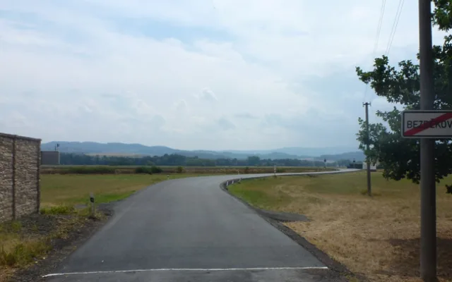 Bezděkov-Rohozno _nová silnice