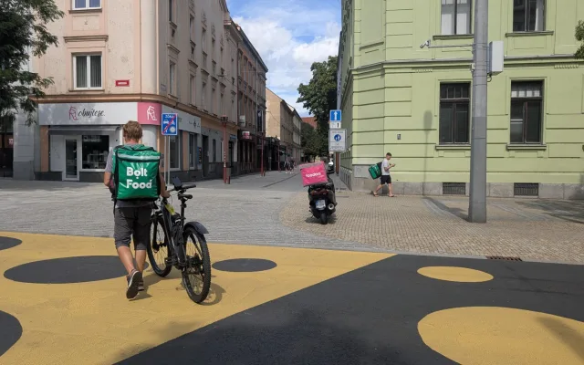 Americká třída dostala puntíky, některé to zaskočilo. Ve vizualizacích totiž nebyly
