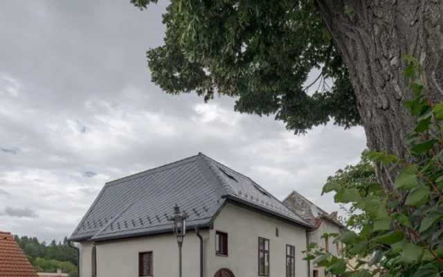 Bývalá synagoga v Rabí