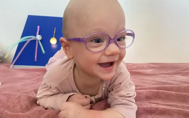 Natálka po narození prodělala sepsi i krvácení do mozku. Rodina teď prosí o pomoc