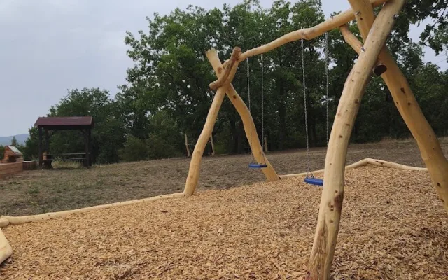 Klatovský les Hůrka láká na nové prvky. Zabaví rodiny i seniory