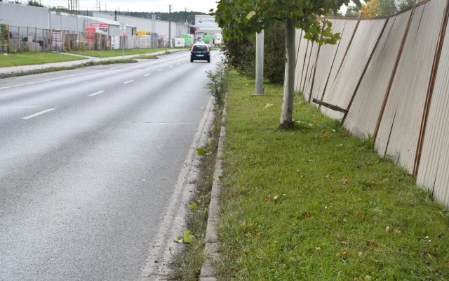 Nová stezka pro pěší a cyklisty propojí Jateční s Doubravkou. Měří 440 metrů