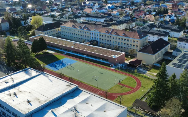 Přístavba pavilonu Základní školy Holýšov