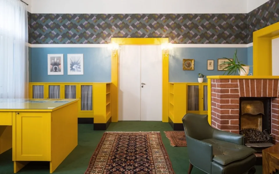 V plzeňském domě s Loosovými interiéry bude nové Pattonovo muzeum.