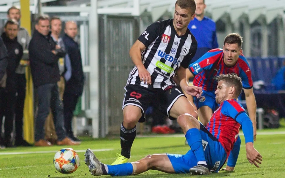 Dynamo nestačilo na Viktorii Plzeň.
