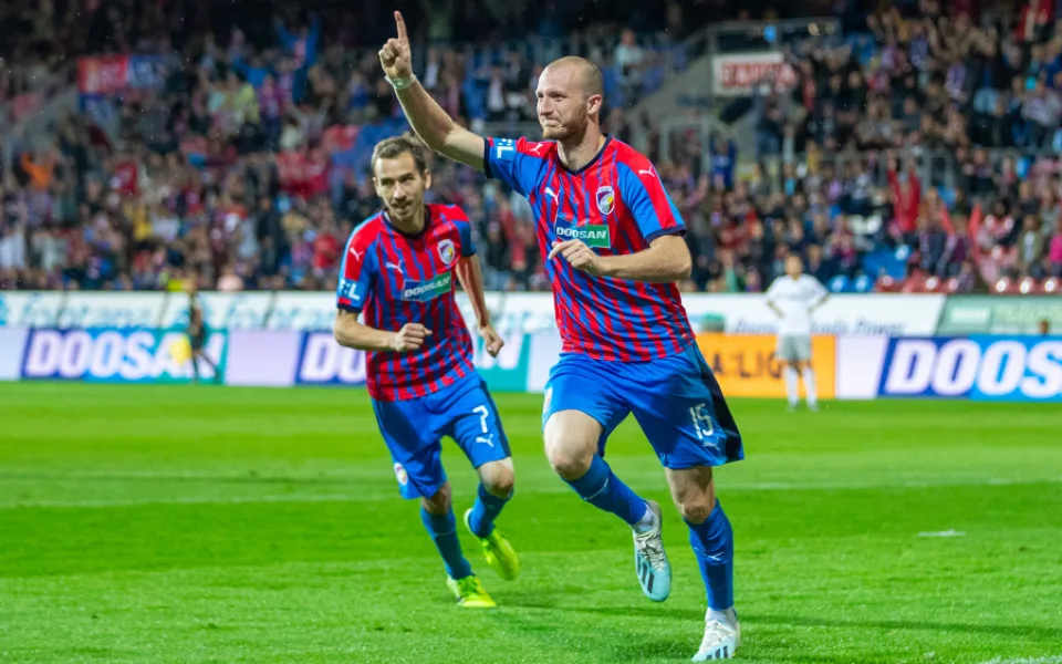 Plzeň zdolala Spartu 1:0 a na vedoucí Slavii dál ztrácí tři body.