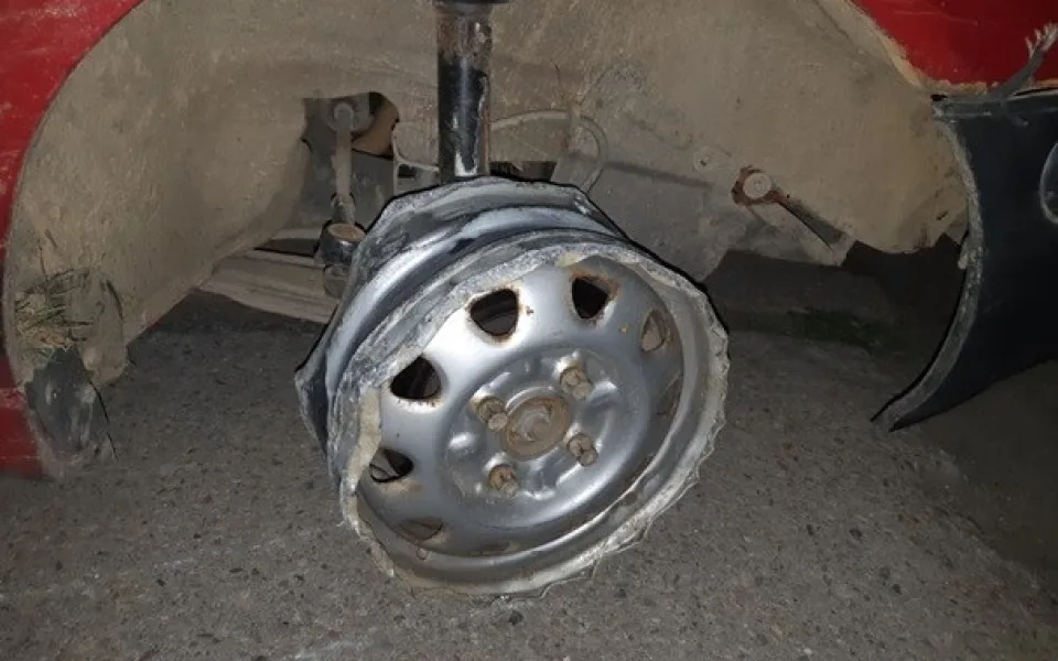 Takto dopadl ráfek po zběsilé jízdě opilého motoristy